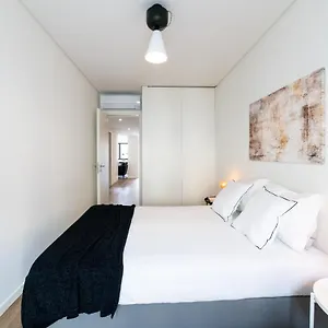  Apartamento Lusíadas 53 4ºe - Beautiful River View