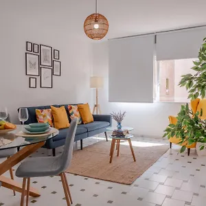 apartamento-en-gran-via-de-colon.es-andalucia.com/