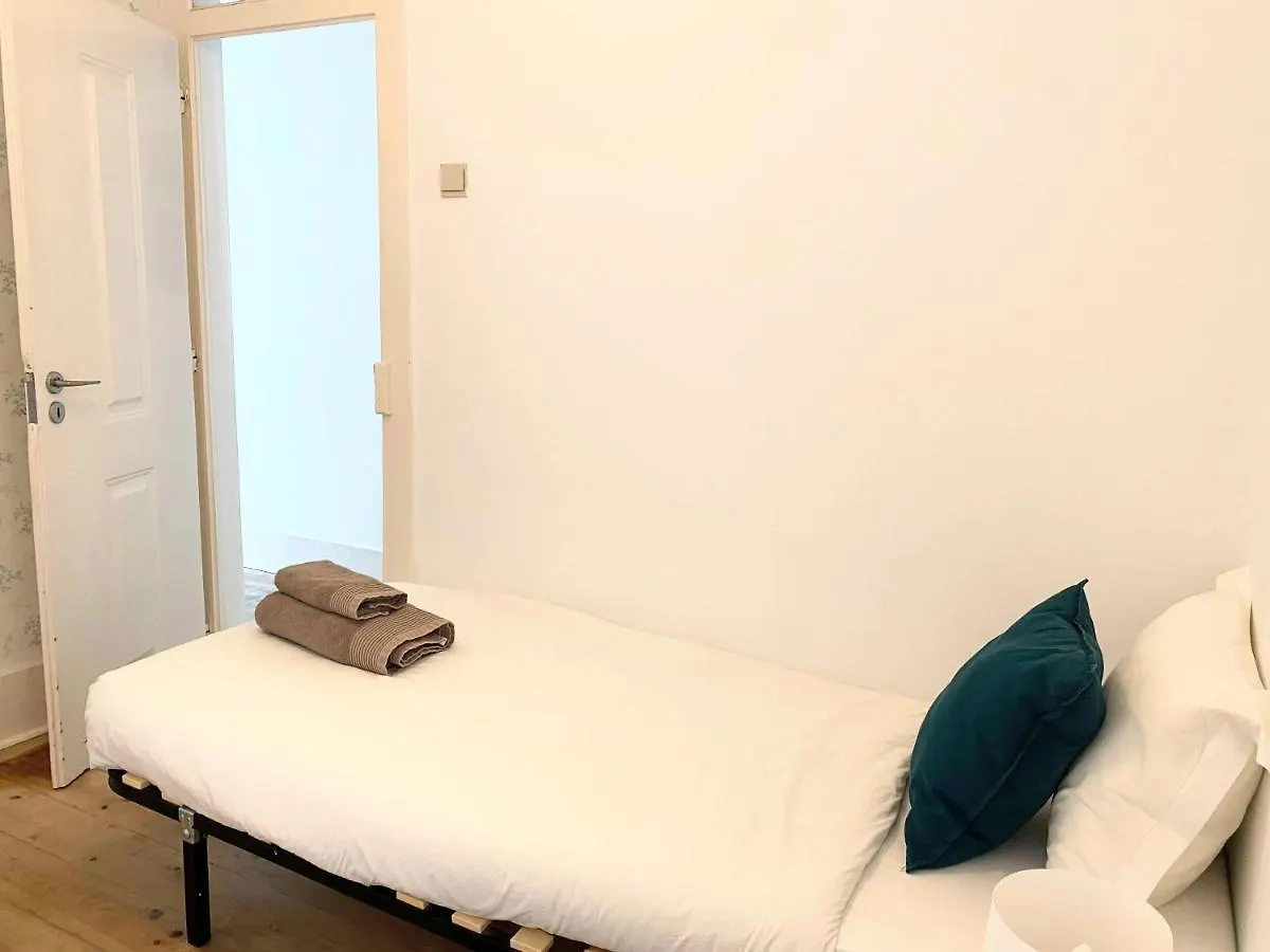 Portuguese Apartment In The Heart Of リスボン ポルトガル